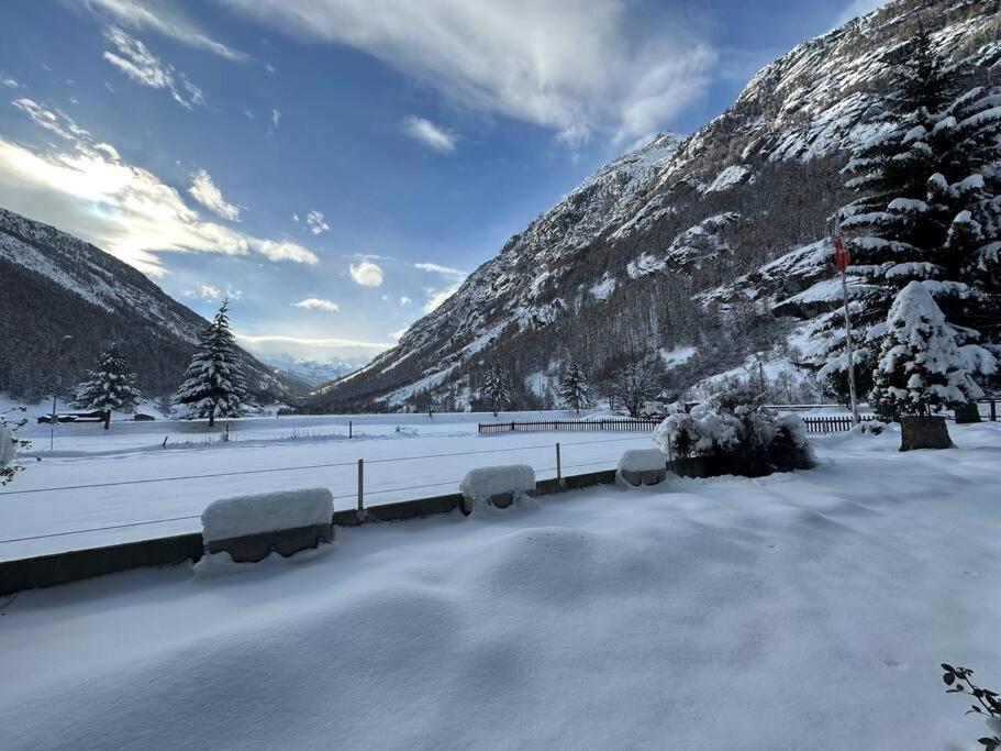 Breathtaking View Apartment Near Zermatt With Parking Täsch Esterno foto